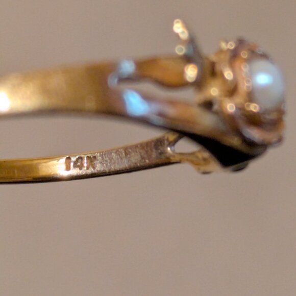 Black Hills Gold Ring - Picture 2 of 2